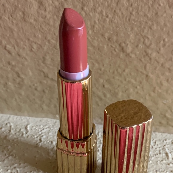 Meet your Posher, Rob - Picture 1 of 1